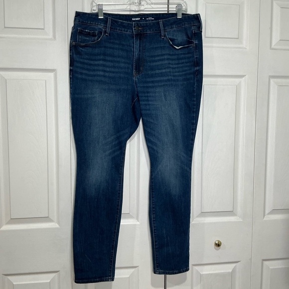 🍓 Old Navy Mid-Rise Pop Icon Skinny Blue Denim Jeans - Size 16 / 33 - Picture 1 of 3